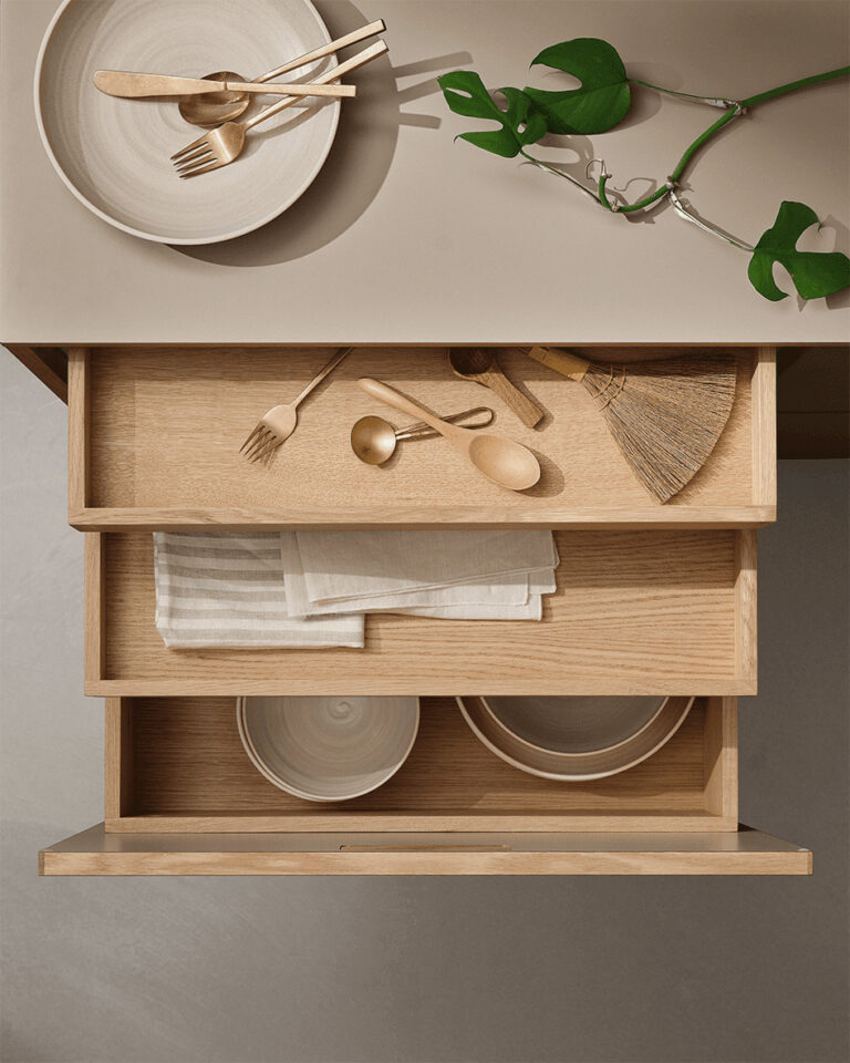 Kitchen drawers for sale. Buy beautiful fingerjointed wooden drawers