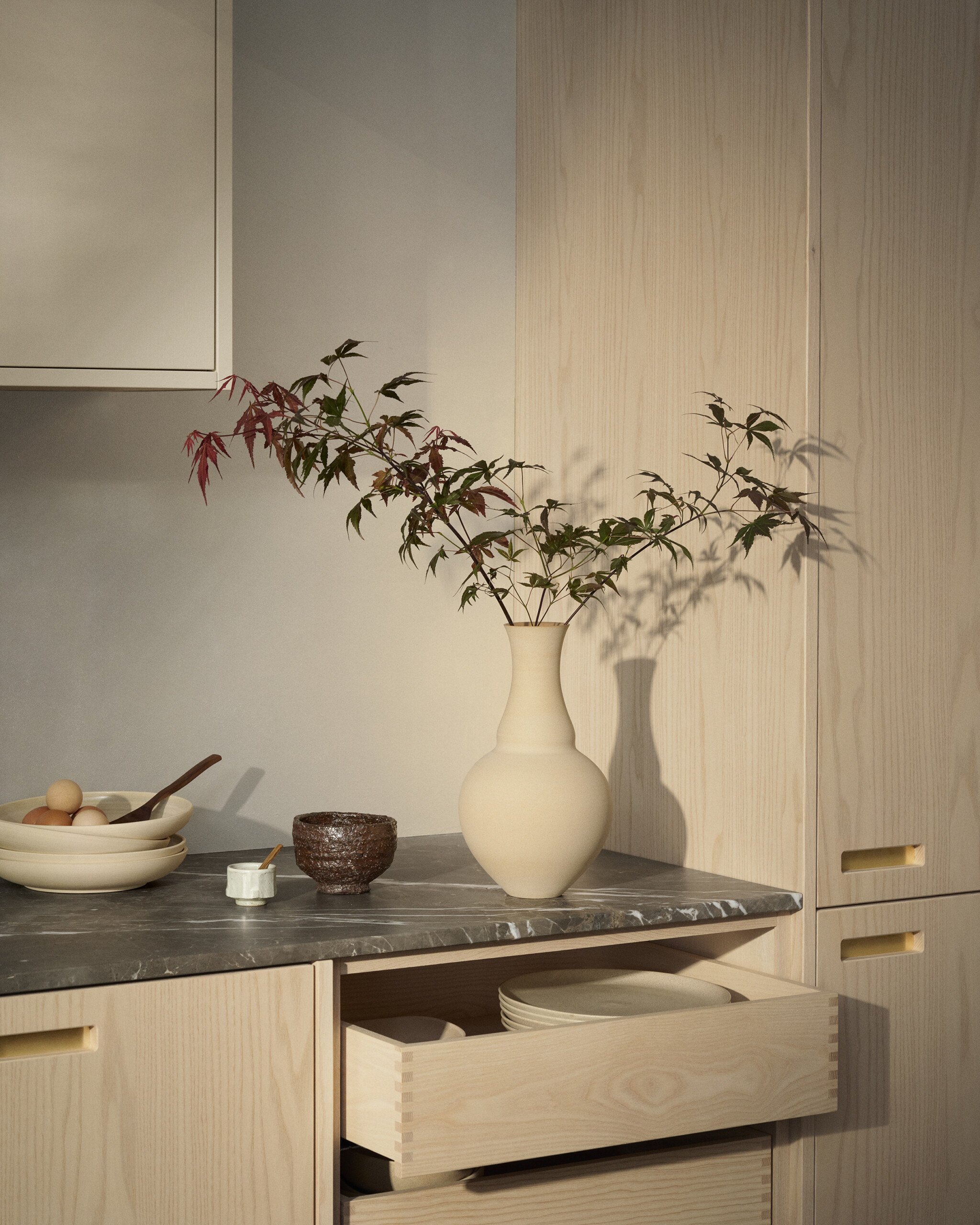 &SHUFL koekken kabinetter, skuffer og fronter i ask